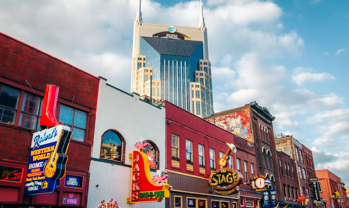 Downtown Nashville honky-tonks