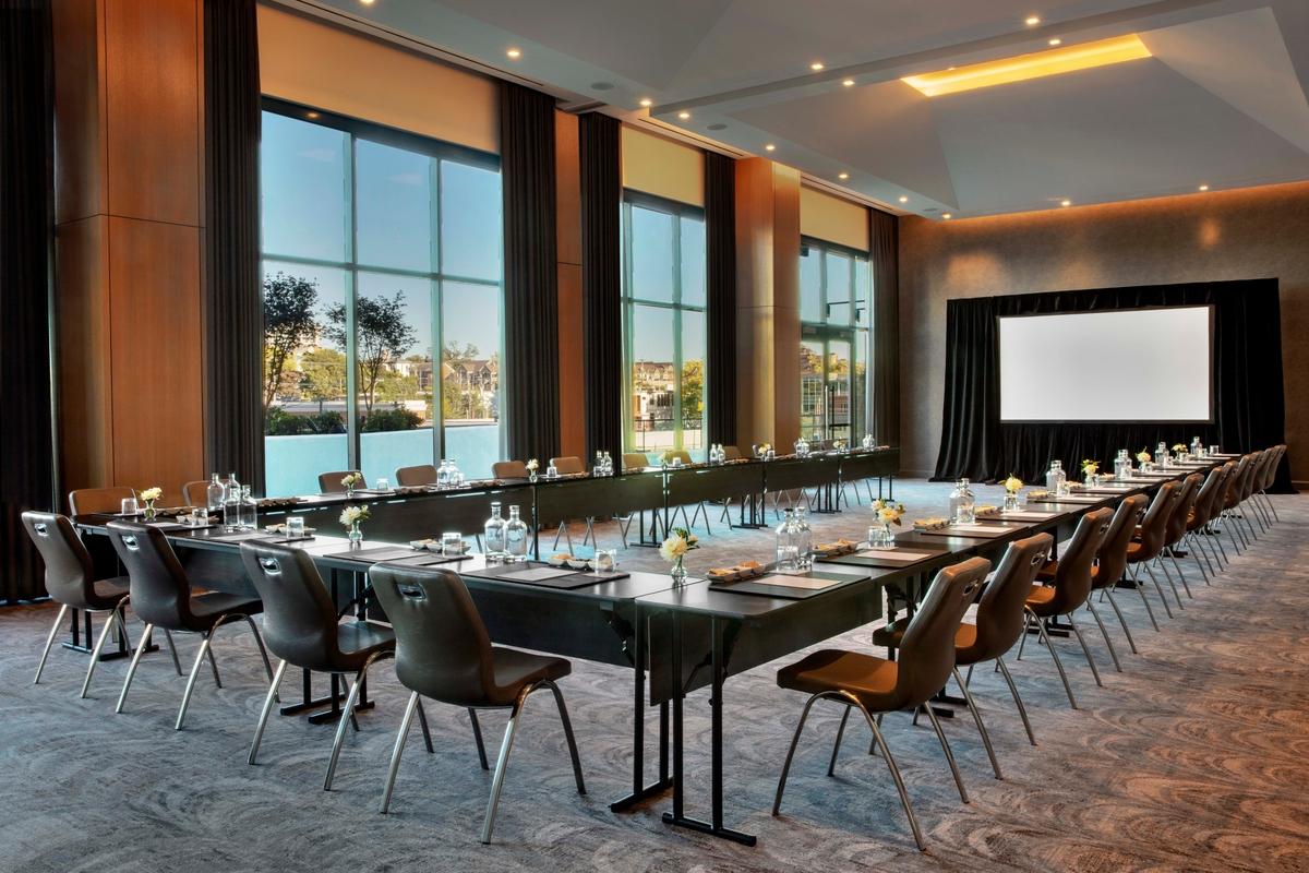 Meeting Space at The Joseph Hotel