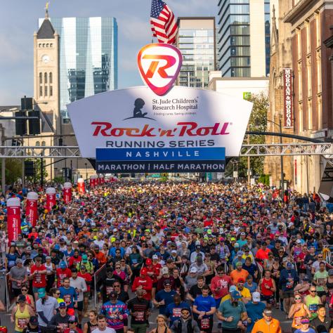 Starting line at the Nashville Rock 'N' Roll Marathon