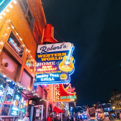 Roberts Western World Broadway