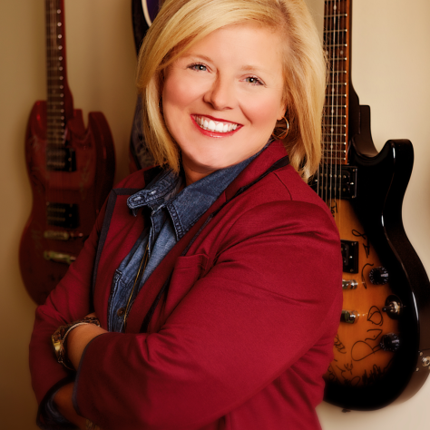 Deane Ivey headshot