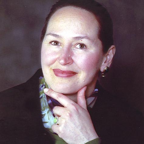 Leese LeClaire headshot