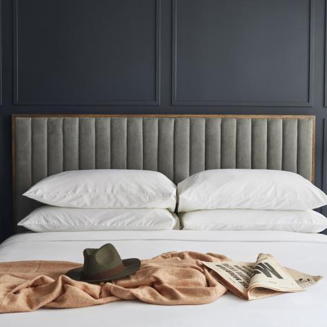 Noelle Hotel Bed