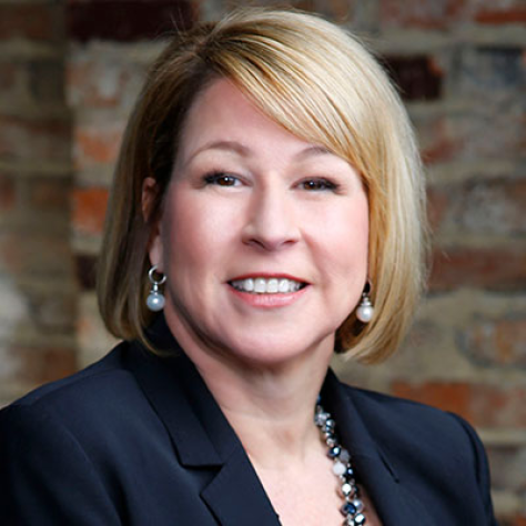 Sarah Trahern headshot