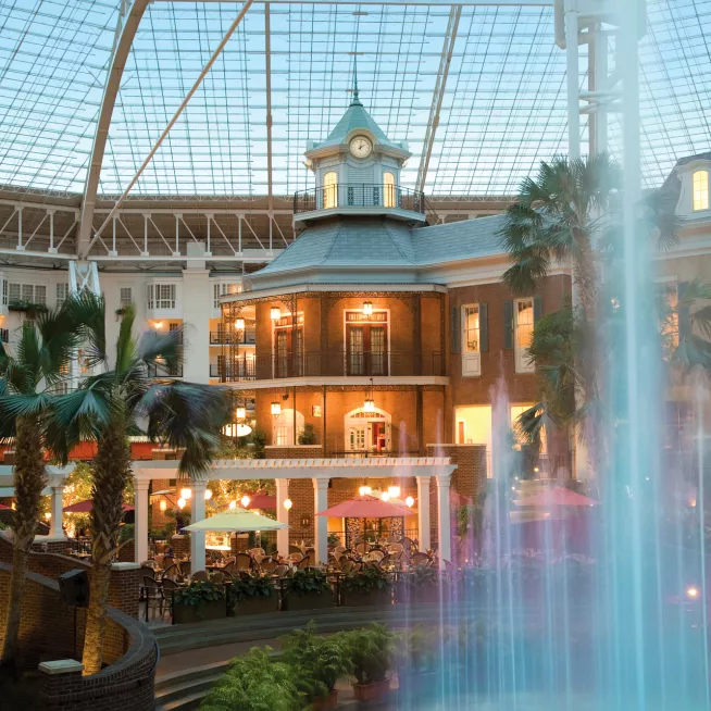 Gaylord Opryland Delta Fountain