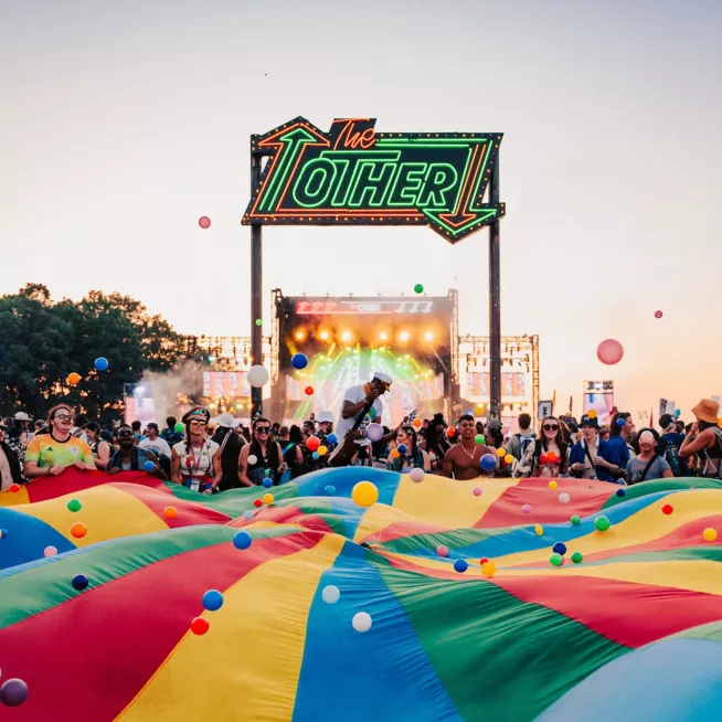 Bonnaroo Parachute