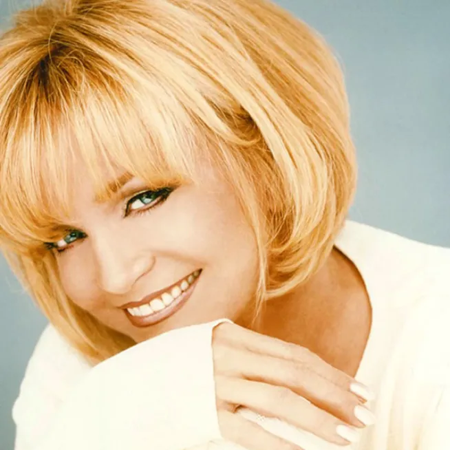 Barbara Mandrell headshot