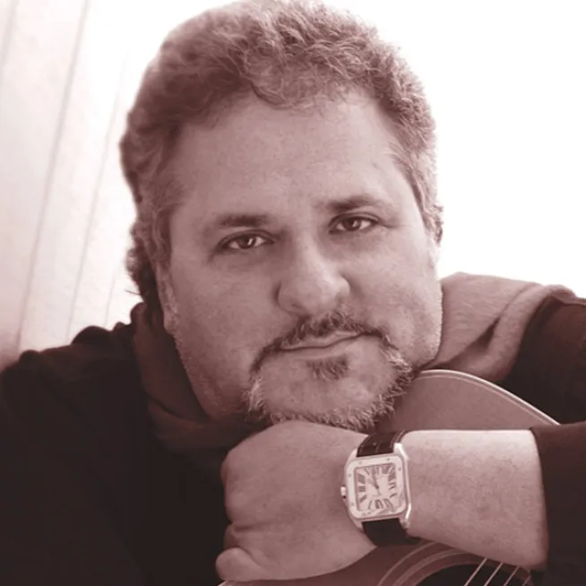 Bob DiPiero Headshot