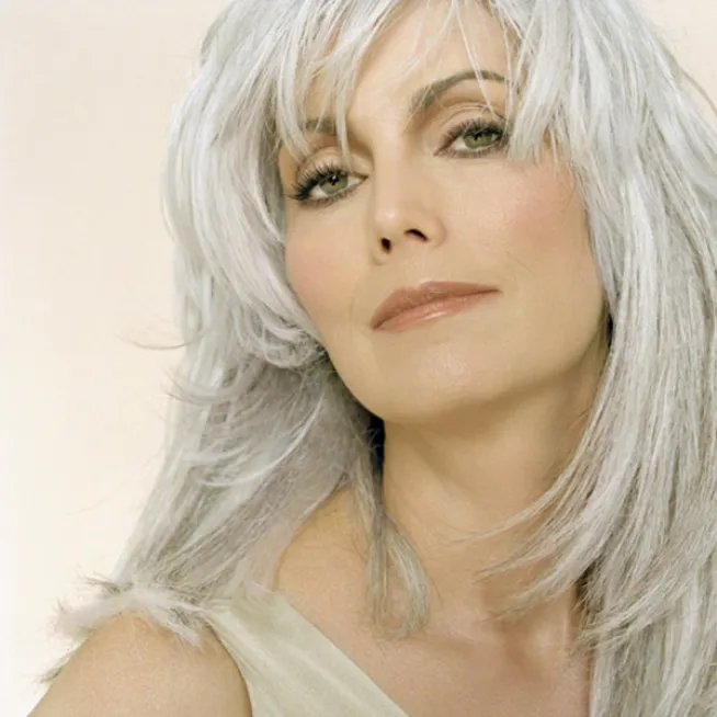 Emmylou Harris Headshot