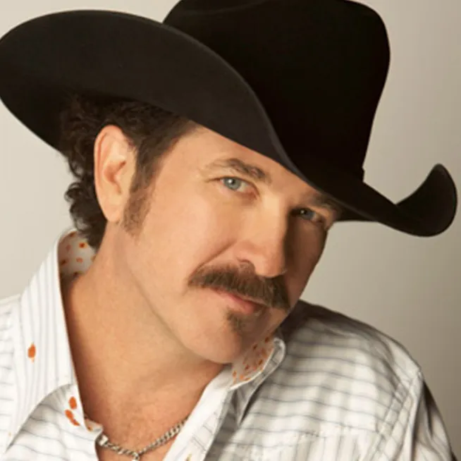 Kix Brooks headshot