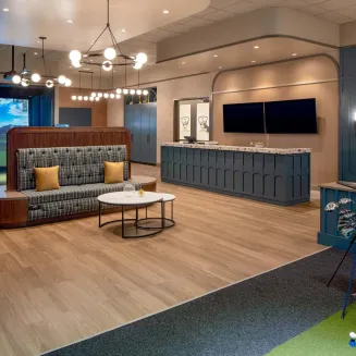 Topgolf Swing Suite located on the ground level is an immersive social experience offering guests a comfy lounge to play and enjoy fantastic food and beverage service. With a massive screen and a selection of exciting virtual games, the Topgolf Swing Suite delivers a one-of-a-kind simulation that’s fun for golfers and non-golfers alike.
