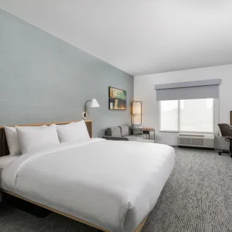 One King Bed with Full Kitchenette