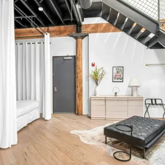 Our Center Stage Loft is a 1 bedroom, 1 bathroom property in the heart of downtown Nashville