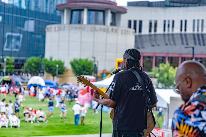 The Magi performing at the Amazon Family Fun Zone