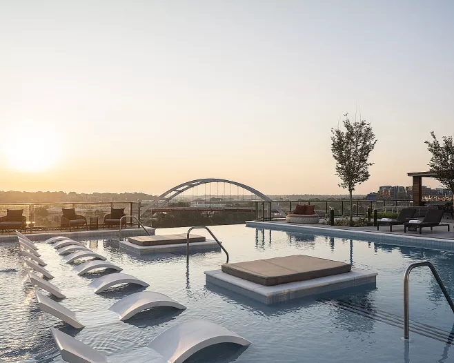 Four Seasons Rooftop Pool Downtown