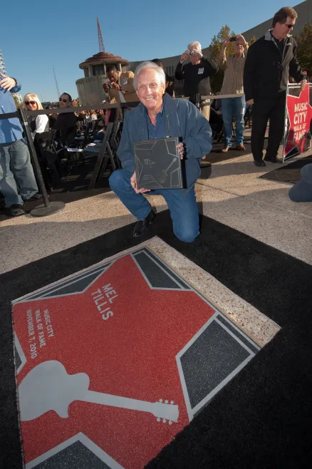 Mel Tillis with his star on the Music City Walk of Fame