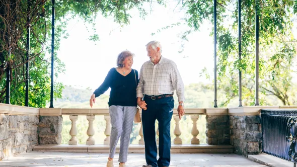 Older couple at Cheekwood