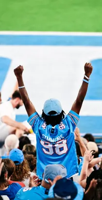 Titans fan