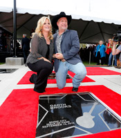 Garth Brooks and Trisha Yearwood